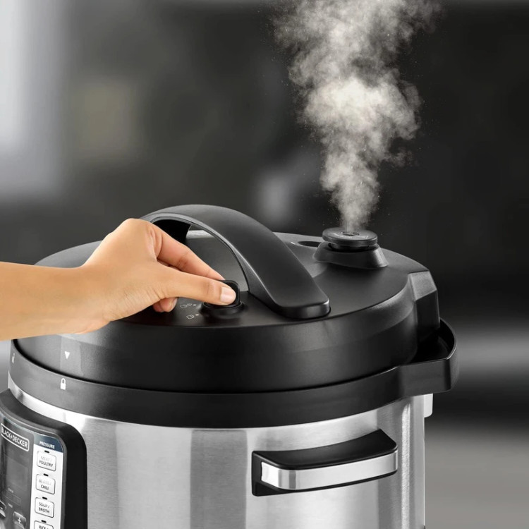 زودپز برقی 6 لیتری بلک اند دکر BLACK+DECKER مدل PCP1000-B5