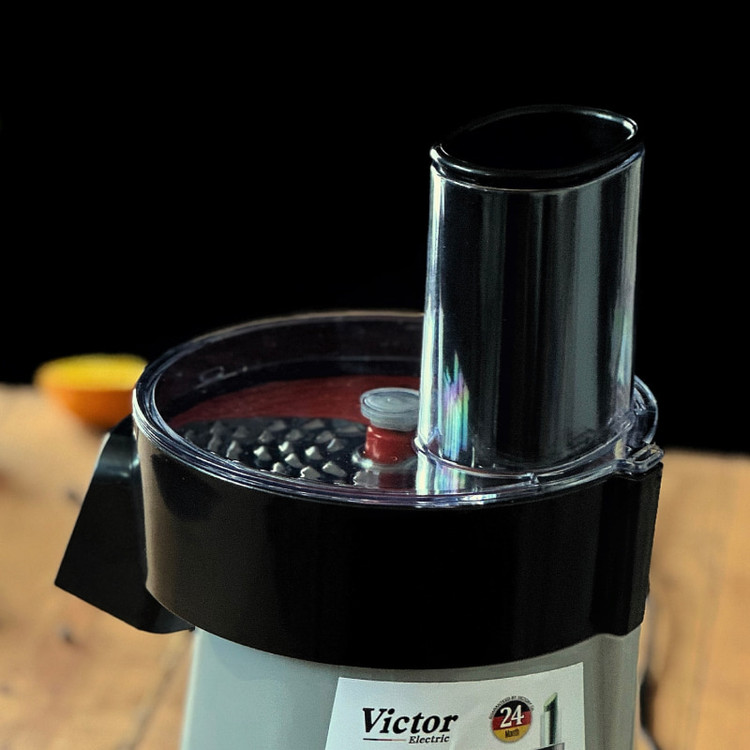 سالادساز ویکتور victor مدل VK1100SM