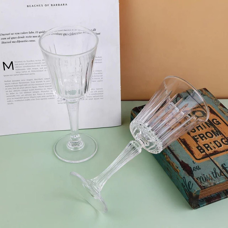 گیلاس خوری تراش دار ۶ عددی DELI GLASS