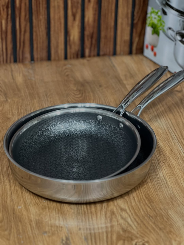 سرویس قابلمه 8 پارچه لیزری الماسی برند GIYOCA COOK