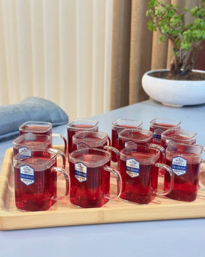 استکان پیرکس مربعی حجم 230 سی سی برند DeliGlass