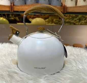 کتری دسته چوبی سوت زن برند ویکالینا Vicalina