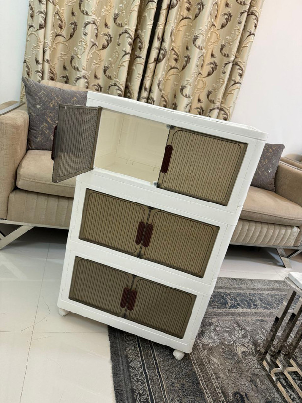 کابینت ( کمد ) تاشو پلاستیکی