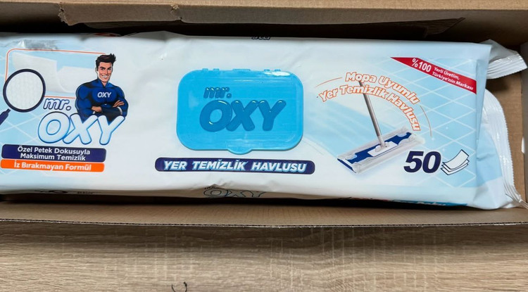 ست تی دسته دار و دستمال مرطوب مخصوص تی برند مستر اوکسی Mr. Oxy
