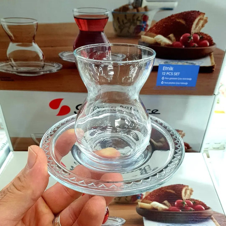 استکان و نعلبکی کمرباریک مدل antik برند paşabahçh