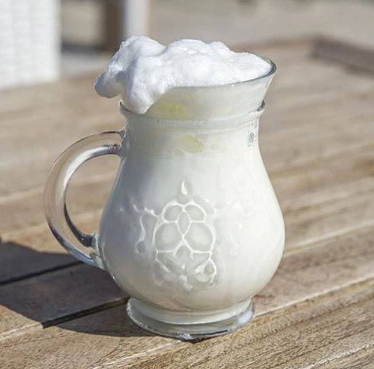 لیوان دوغ خوری بلور برند LAV