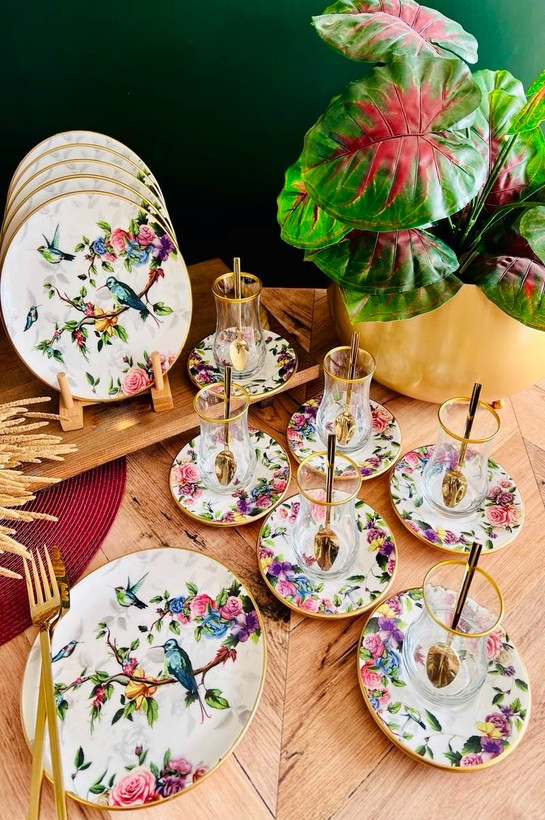 ست عصرانه خوری ۱۸ پارچه در سه طرح برند GÖNÜL
