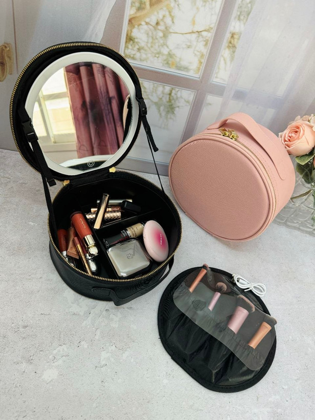 کیف آرایشی مسافرتی دایره ای
