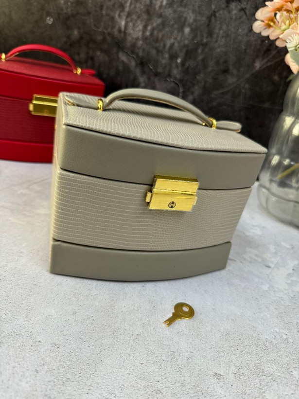 جعبه جواهرات طبقه ای