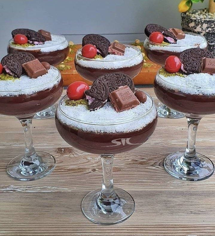 دسر خوری پایه دار طرح MISKET برند LAV