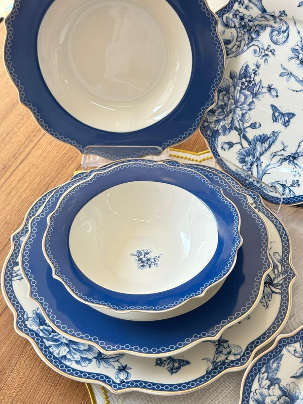 سرویس غذا خوری ۲۴ پارچه طرح BLUE LIFE برند MISS BETTY