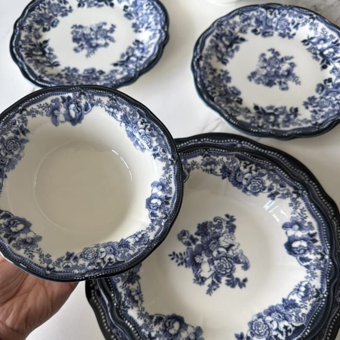 سرویس غذاخوری ۲۴ پارچه طرح VELOUR برند KOSOVA